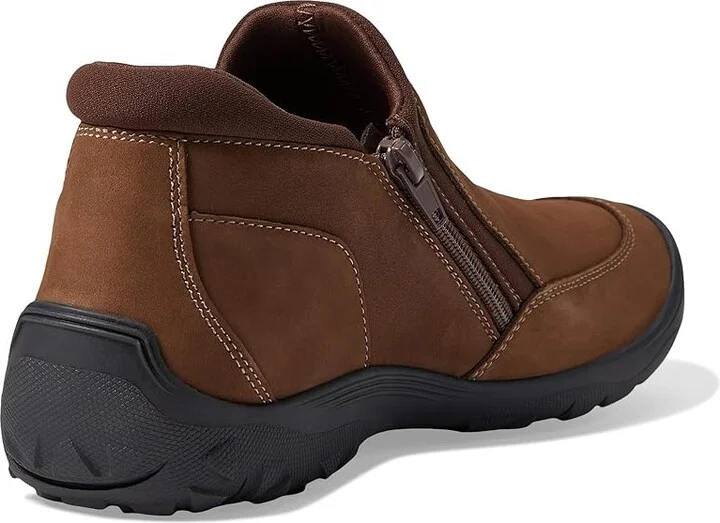 Clarks Fiana Bay Women's Flat Shoes Taupe Nubuck : 10 D - Wide, Leather/Rubber - Image 4