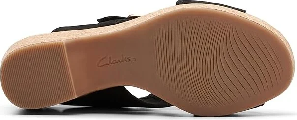 Clarks Giselle Dove Women's Sandals Black Nubuck : 12 B - Medium, Leather/Rubber - Image 3