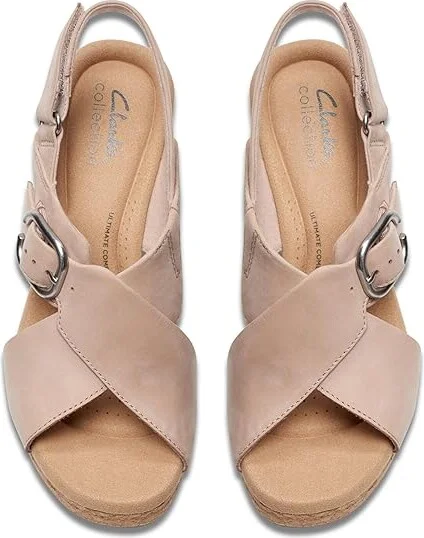 Clarks Giselle Dove Women's Sandals Sand Nubuck : 10 B - Medium, Leather/Rubber - Image 2