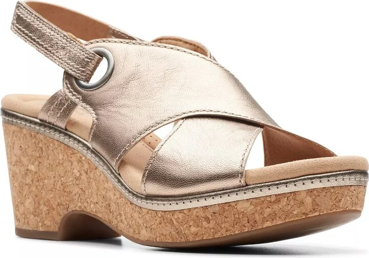 Clarks Giselle Loop Sandal