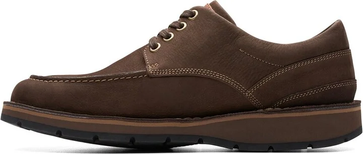 Clarks Gravelle Low Leather Shoe - Image 2
