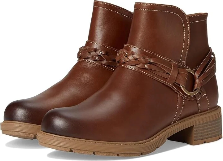 Clarks Hearth Kaylie Women's Boots Tan Leather : 6 D - Wide, Leather/Mesh/Polyester