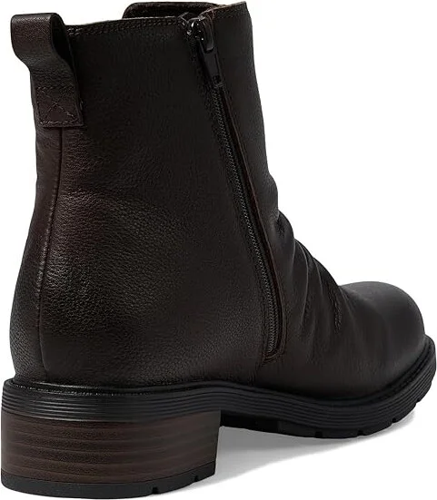 Clarks Hearth Rose Women's Boots Dark Brown : 10 B - Medium, Leather - Image 4