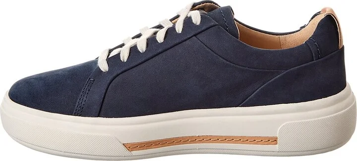 Clarks Hollyhock Walk Nubuck Sneaker - Image 2