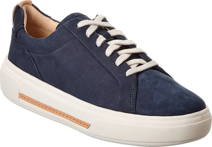 Clarks Hollyhock Walk Nubuck Sneaker