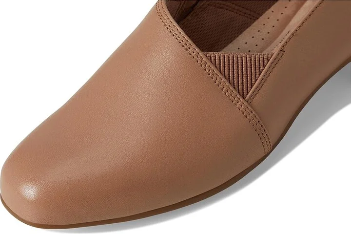 Clarks Juliet Trim Women's Flat Shoes Warm Beige Leather : 5.5 B - Medium - Image 7