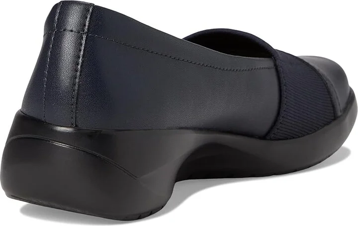 Clarks Kaetlyn Rhea Women's Flat Shoes Navy Leather : 10 B - Medium - Image 4