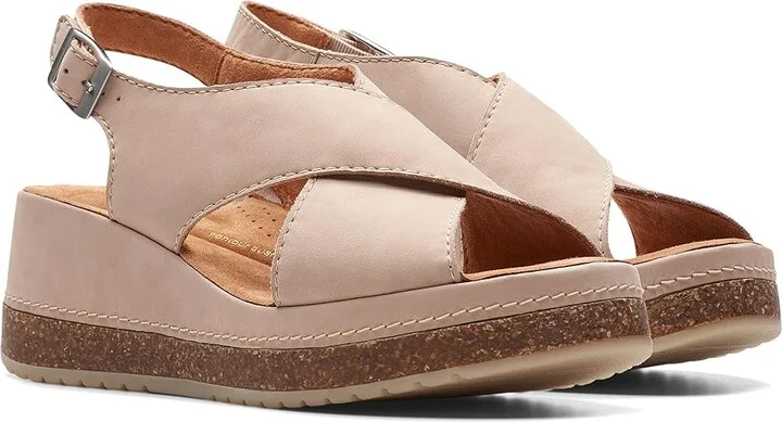 Clarks Kassanda Step Women's Sandals Sand Nubuck : 8.5 C - Wide, Leather