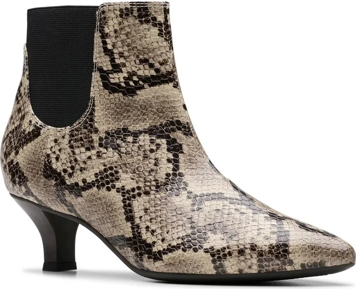 Grey Snake Print
