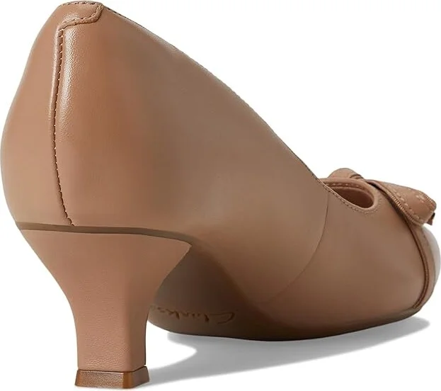 Clarks Kepley Holly High Women's Heels Warm Beige Leather : 9 D - Wide - Image 4