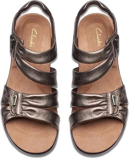Clarks Kitly Ave Women's Sandals Bronze Leather : 6.5 C - Wide - Image 2