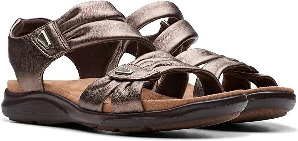 Clarks Kitly Ave Women's Sandals Bronze Leather : 6.5 C - Wide
