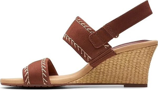 Clarks Kyarra Rose Women's Sandals Tan Nubuck : 12 B - Medium, Leather/Rubber - Image 4