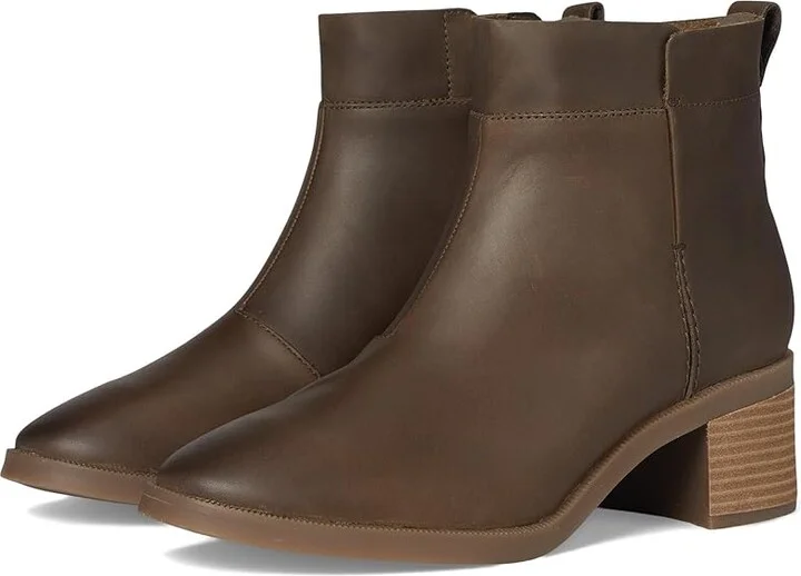 Clarks Lileigh Charm Women's Boots Mushroom Oily Leather : 11 B - Medium, Leather/Mesh/Rubber