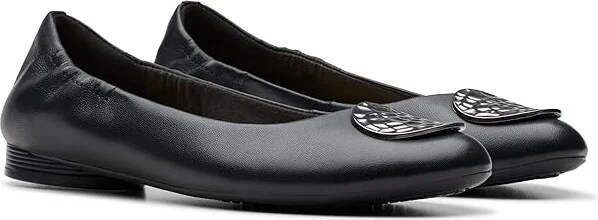 Clarks Loreleigh Ave Women's Flat Shoes Black Leather : 7 B - Medium, Leather/Rubber