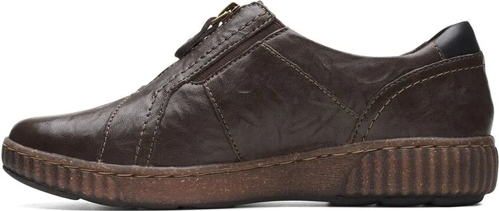 Clarks Magnolia Zip Leather Flat - Image 2