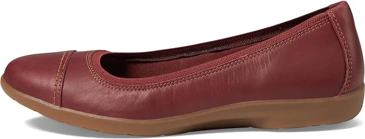 Clarks Meadow Opal Women's Flat Shoes Chestnut Leather : 6 D - Wide - Image 5