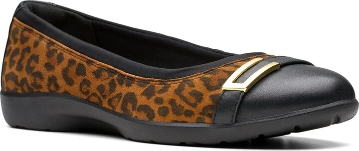 Clarks Meadow Rose Suede Ballet Flat