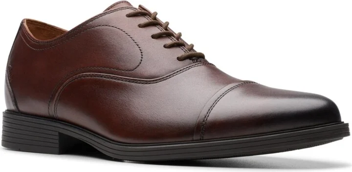 Clarks Men's Collection Whiddon Lace Up Oxford Dress Shoe