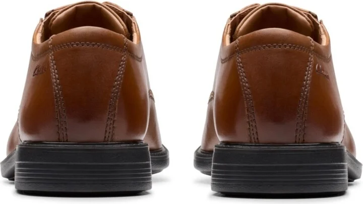 Clarks Men's Cosgrove Cap Toe Dress Shoe - Image 6