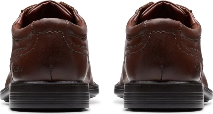 Clarks Men's Dresslite Apron Dress Shoe - Image 3