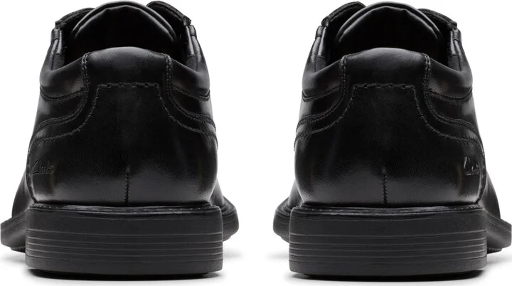 Clarks Men's Dresslite Apron Dress Shoe - Image 8