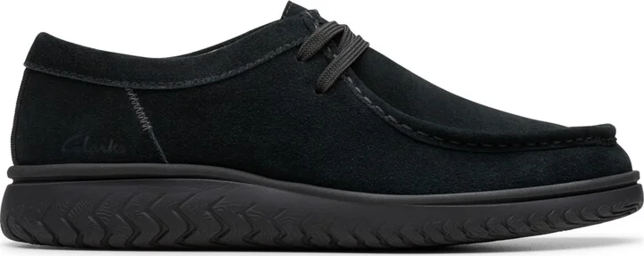 Clarks Men's RelaxLite Low Casual Slip On Sneakers - Image 2