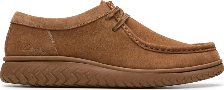 Clarks Men's RelaxLite Low Casual Slip On Sneakers - Image 7
