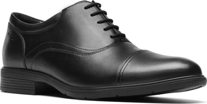 Clarks Men's Steadwell Lace Up Dress Shoe