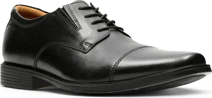 Clarks Men's Tilden Cap Toe Oxford - Image 2