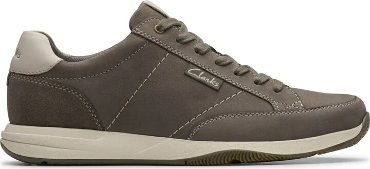 Clarks Men's Townview Casual Lace Up Sneakers - Image 2