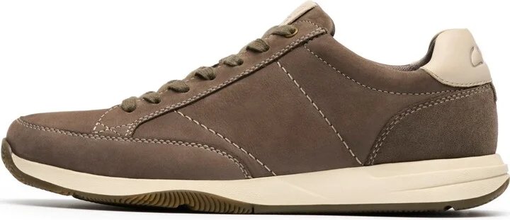 Clarks Men's Townview Casual Lace Up Sneakers - Image 3