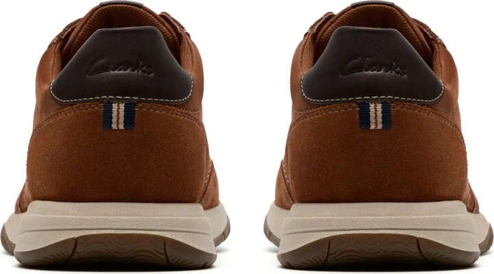 Clarks Men's Townview Lace Up Casual Sneakers - Image 10