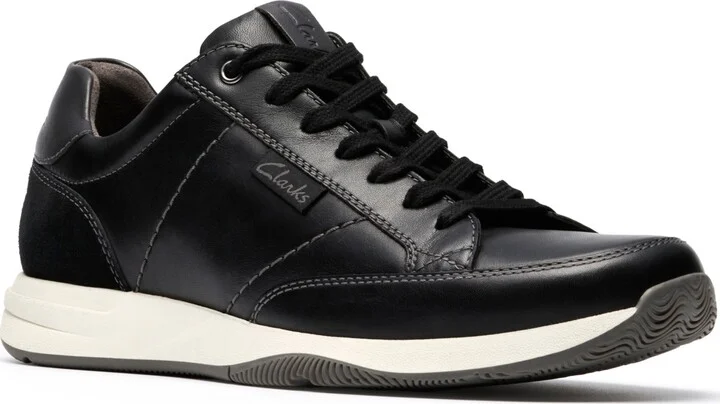 Clarks Men's Townview Lace Up Casual Sneakers