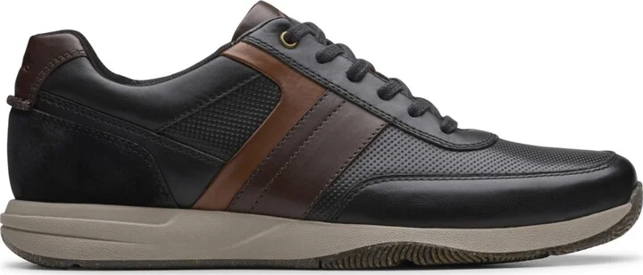Clarks Men's Townview Style Casual Lace Up Sneakers - Image 2
