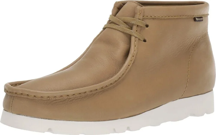 Clarks Men's Wallabee Boot GTX Chukka