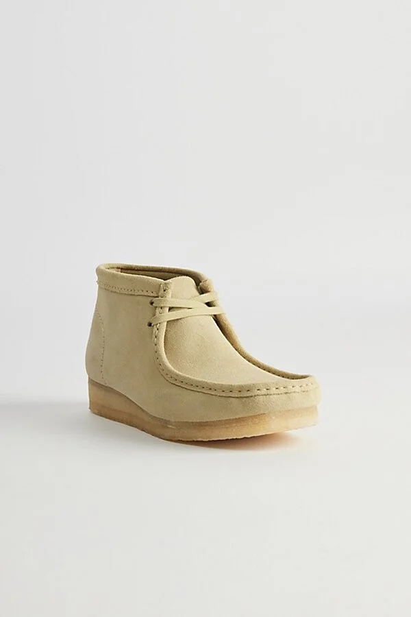Clarks Men's Wallabee Core Boot in Maple Suede - Image 2