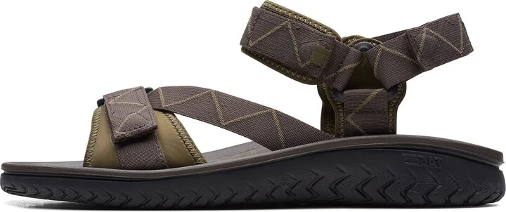 Clarks Men's Wesley Trail Flat Sandal
