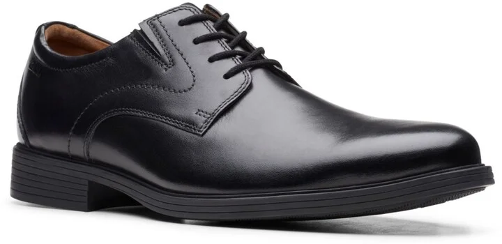 Clarks Men's Whiddon Plain Oxfords