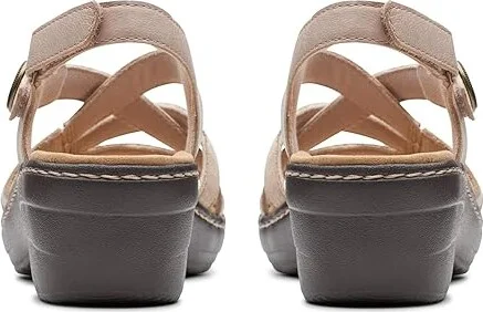 Clarks Merliah Bonita Women's Sandals Sand Leather : 10 B - Medium, Leather/Rubber - Image 4
