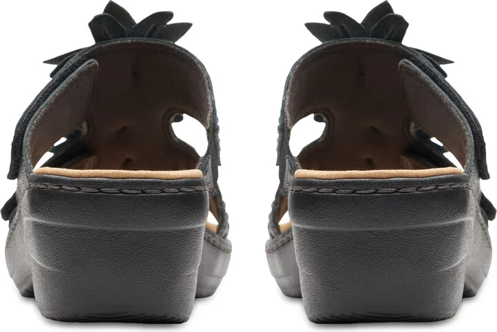 Clarks Merliah Raelyn Flower-Detail Wedge Heel Platform Sandals - Image 3