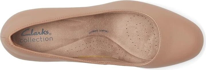 Clarks Olivette Pearl High Women's Heels Beige Leather : 6.5 B - Medium, Leather/Rubber - Image 2