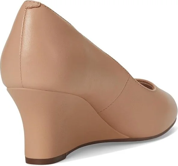 Clarks Olivette Pearl High Women's Heels Beige Leather : 6.5 B - Medium, Leather/Rubber - Image 4