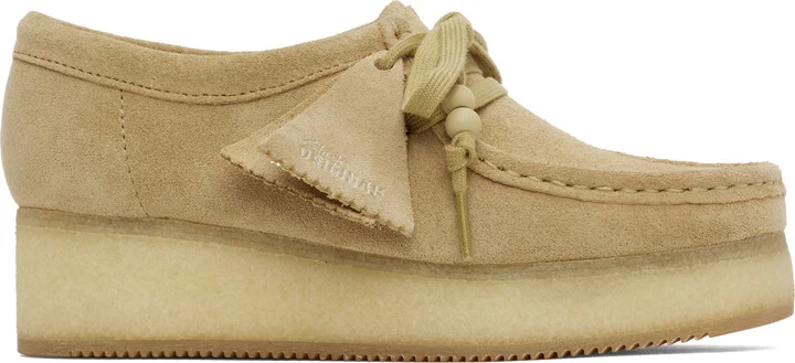 Clarks Originals Beige Wallacraft Bee Derbys