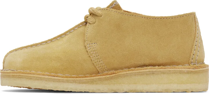 Clarks Originals Tan Desert Trek Derbys - Image 3