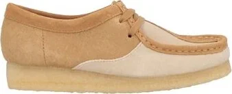 Clarks Originals Woman Lace-up shoes