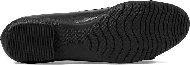 Clarks Sara Bay Women's Shoes Black Leather : 7 B - Medium - Image 3