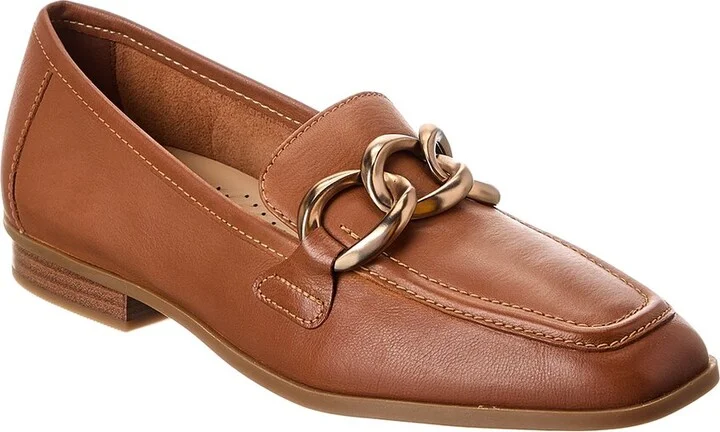 Clarks Sarafyna Iris Leather Loafer