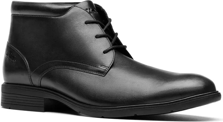 Clarks Steadwall Mid Chukka Boot