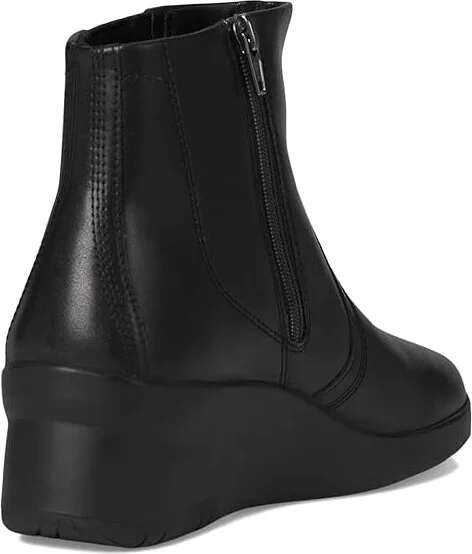 Clarks Suttyn Rae Women's Boots Black Leather : 10 D - Wide, Leather/Rubber - Image 4